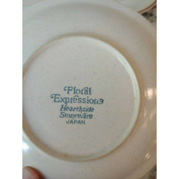 Floral Expressions Hearthside Foliage Time Saucer - Picture 2 of 2